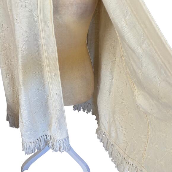 Cuddle Knit VINTAGE Ivory Cream Poncho Wrap One Size - Picture 10 of 12